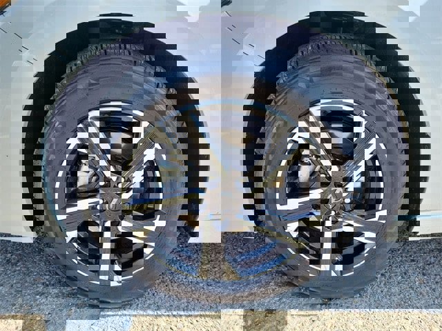 Certified 2024 Nissan Sentra SV image 30