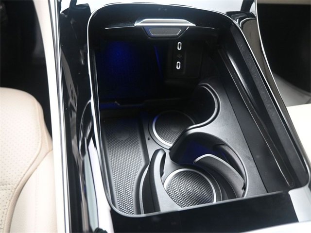 New 2025 Mercedes-Benz GLC 300 image 9