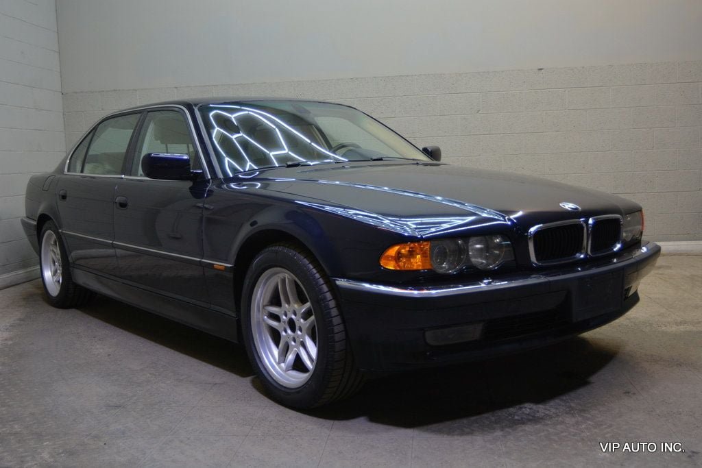 Used 2000 BMW 740iL RWD image 1