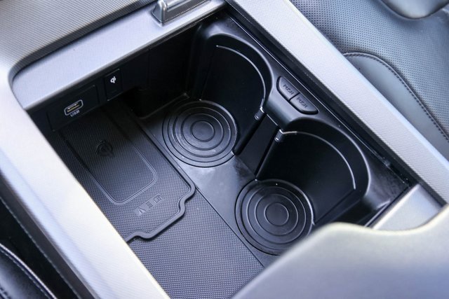 Used 2022 Hyundai Palisade Limited image 30