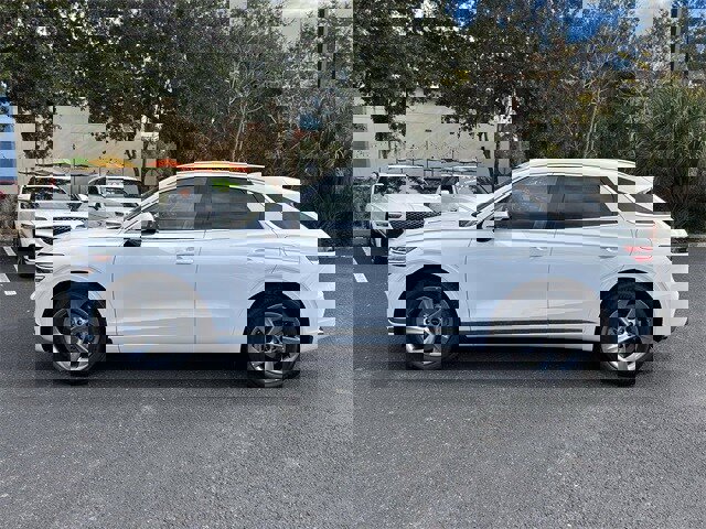 New 2026 Genesis GV70 2.5T Select image 12