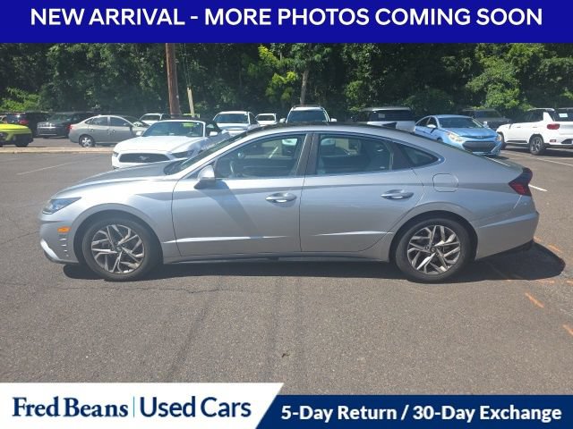 Used 2020 Hyundai Sonata SEL w/ Premium + Sunroof Package FWD image 11
