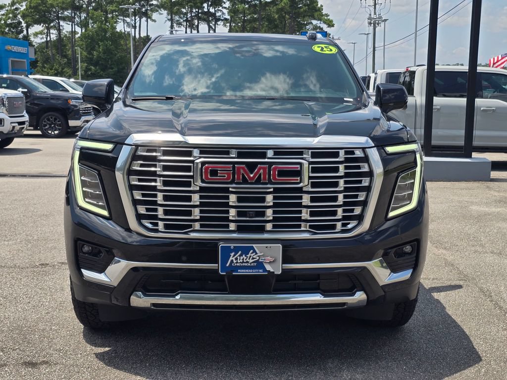Certified 2025 GMC Yukon XL Denali AWD/4WD image 8