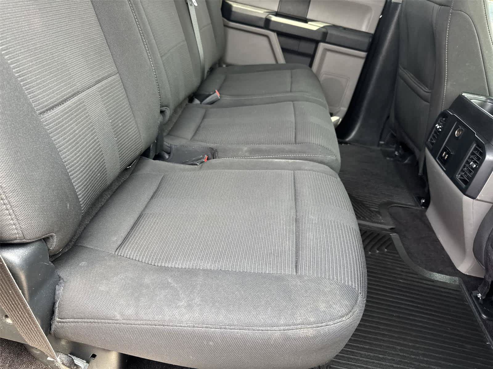 Used 2018 Ford F150 XL w/ Equipment Group 101A Mid AWD/4WD image 15