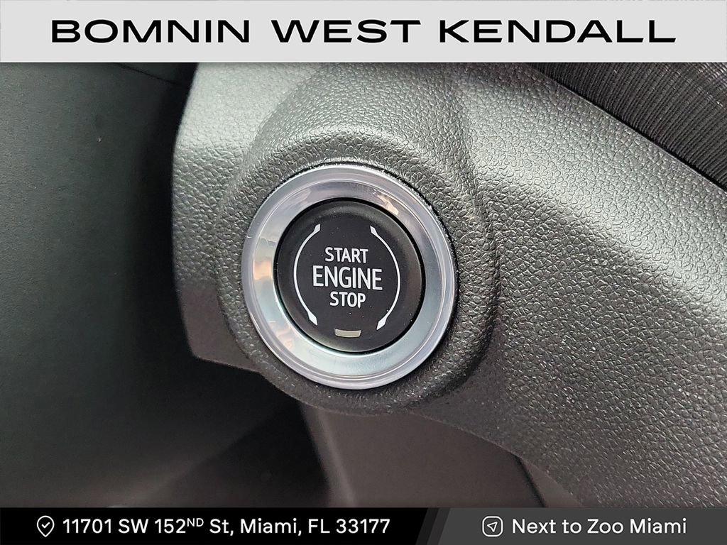 Used 2023 Chevrolet TrailBlazer LT w/ Convenience Package image 16