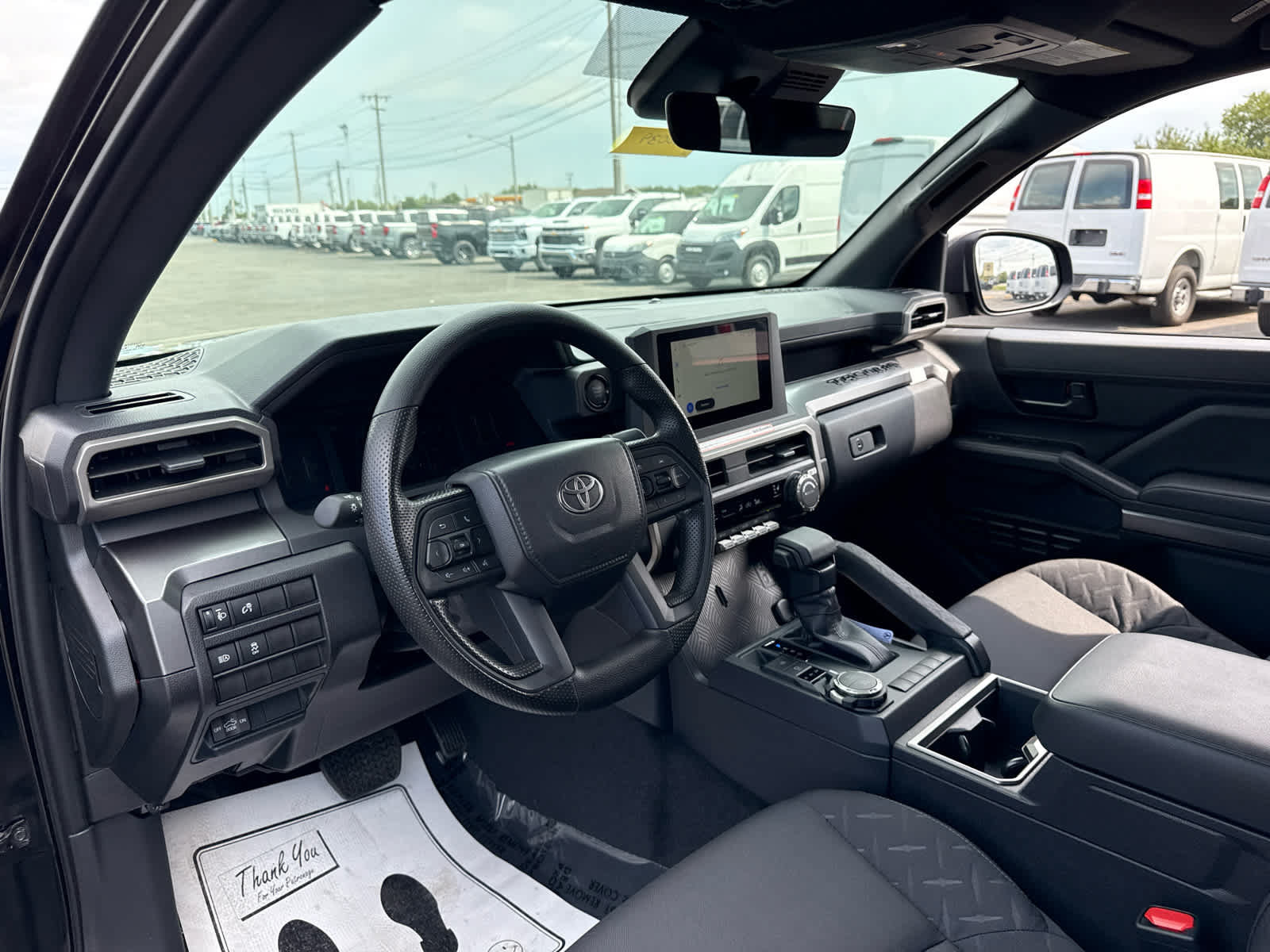 Used 2026 Toyota Tacoma SR5 AWD/4WD image 12