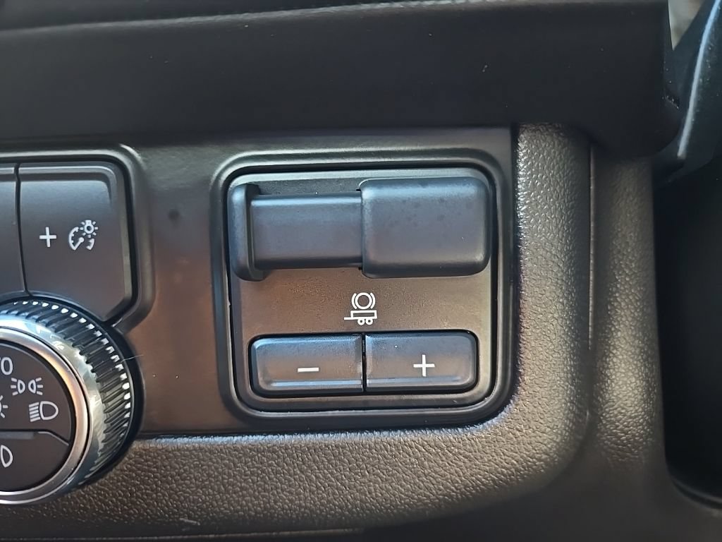 Used 2023 GMC Yukon Denali Ultimate AWD/4WD image 25