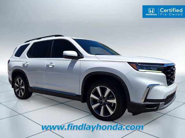 Certified 2025 Honda Pilot Touring image 3