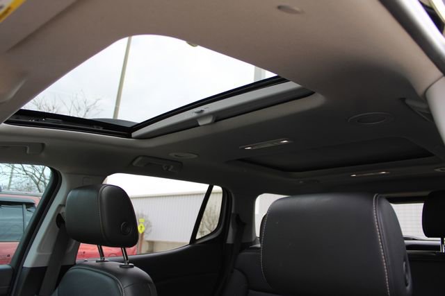 Used 2022 GMC Acadia SLT w/ Elevation Edition AWD/4WD image 8