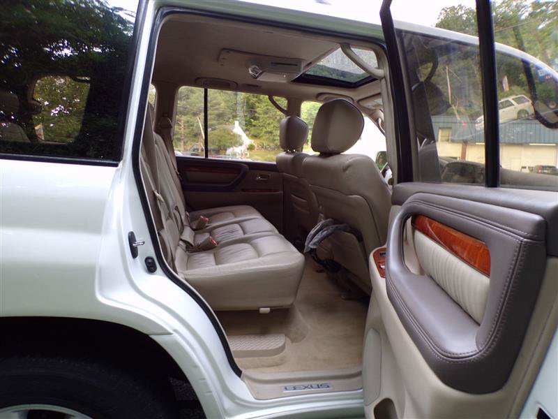 Used 2003 Lexus LX 470 4WD image 22