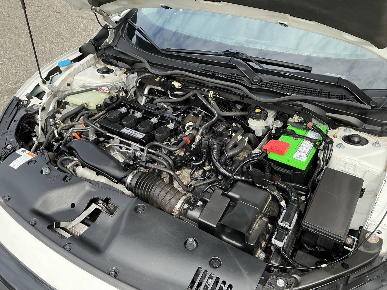 Used 2019 Honda Civic Touring image 17