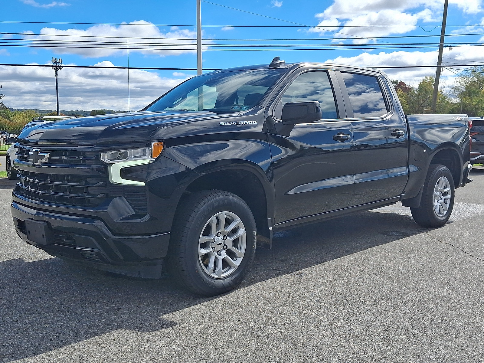 Used 2026 Chevrolet Silverado 1500 RST AWD/4WD image 3