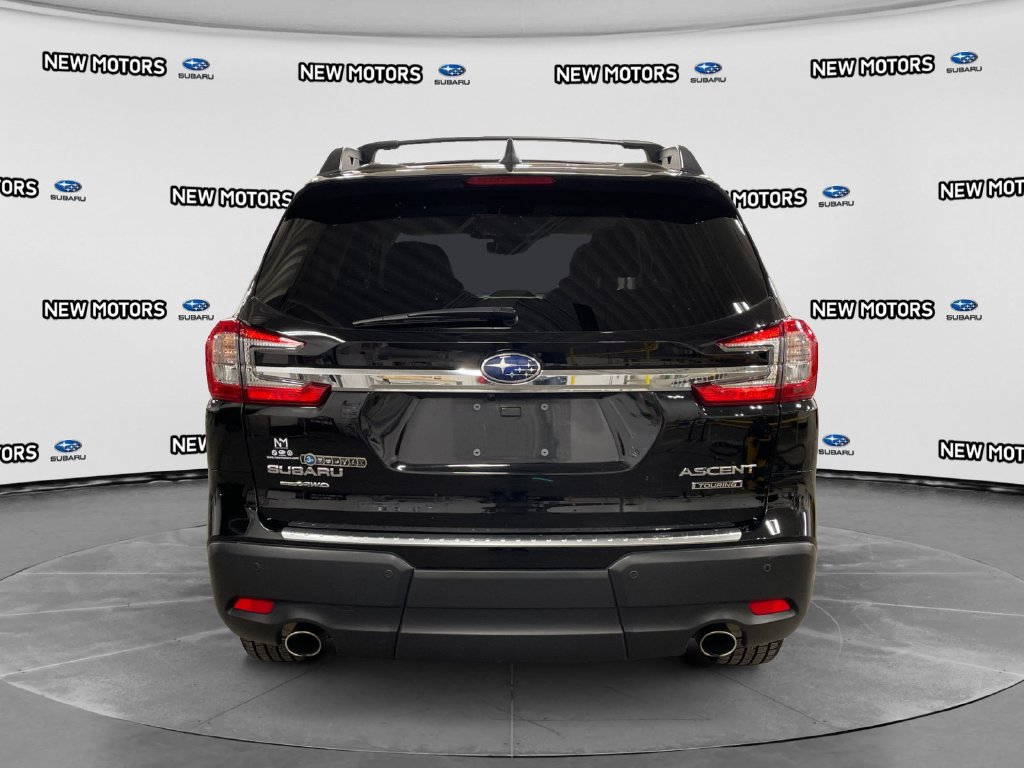 Used 2024 Subaru Ascent Touring AWD/4WD image 4