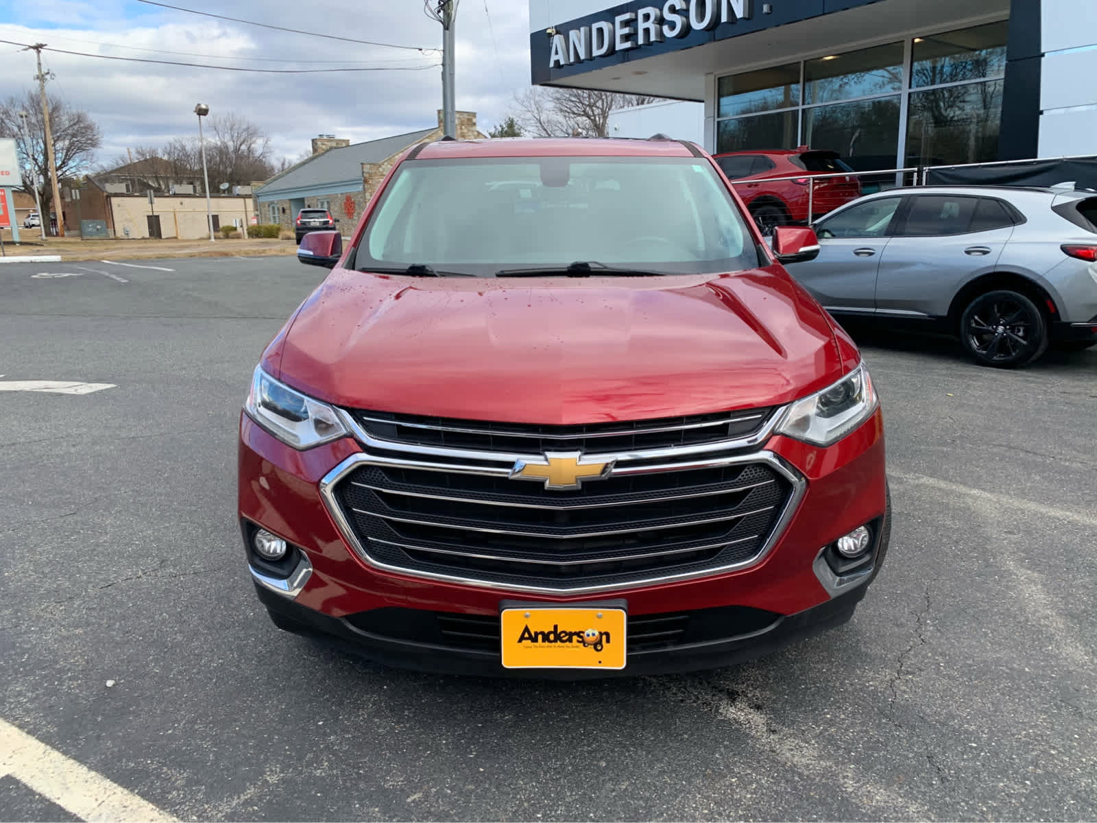 Used 2019 Chevrolet Traverse LT w/ LT Premium Package image 2