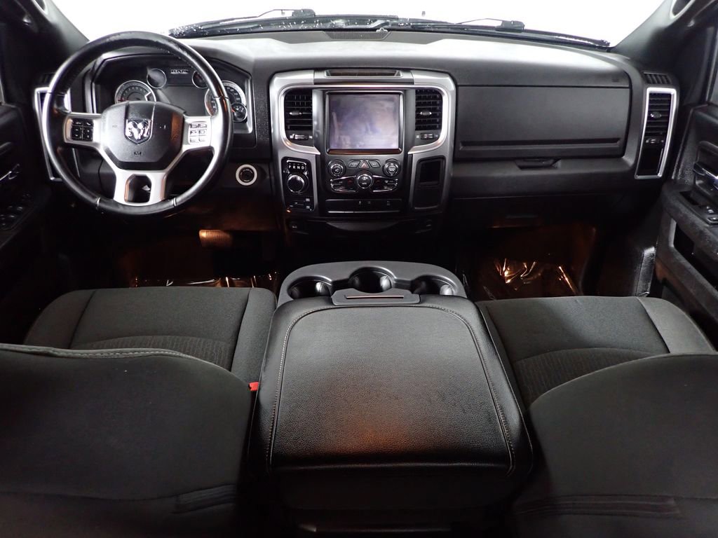 Used 2022 RAM 1500 Classic Warlock AWD/4WD image 36