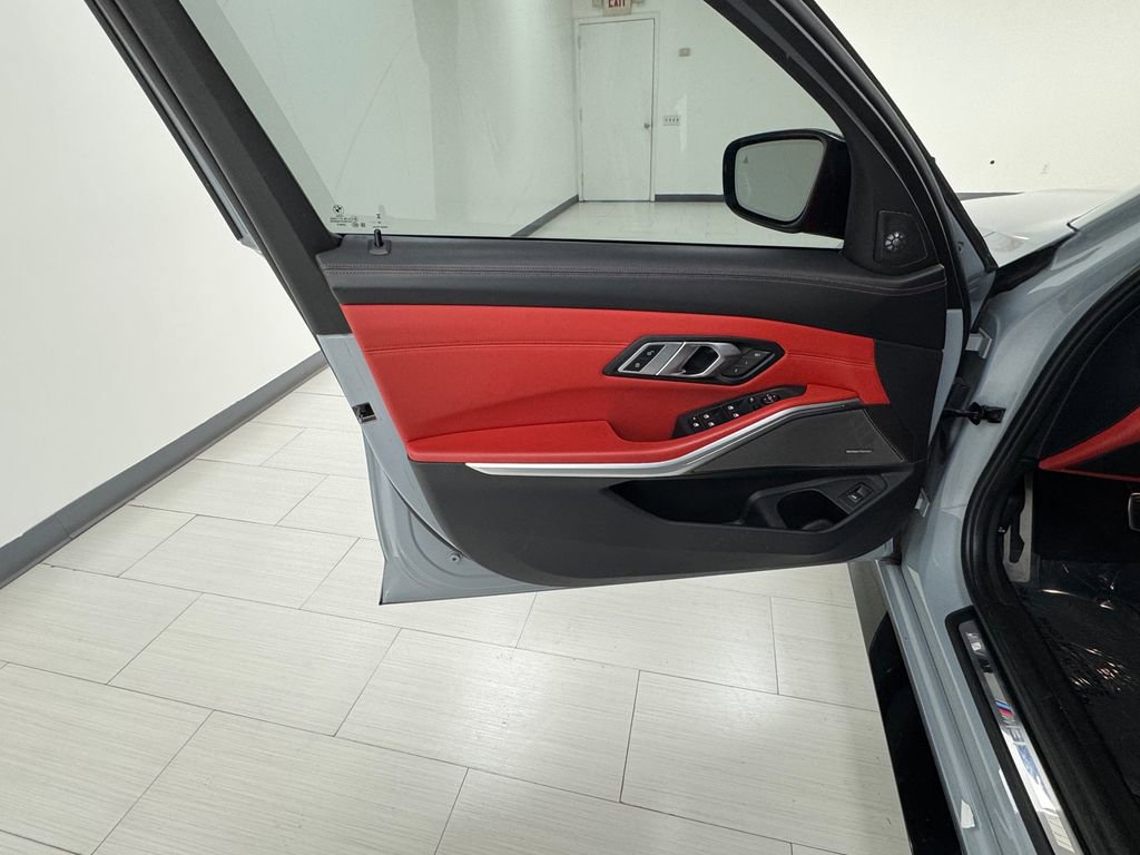 Used 2023 BMW M3 Competition w/ Executive Package image 9