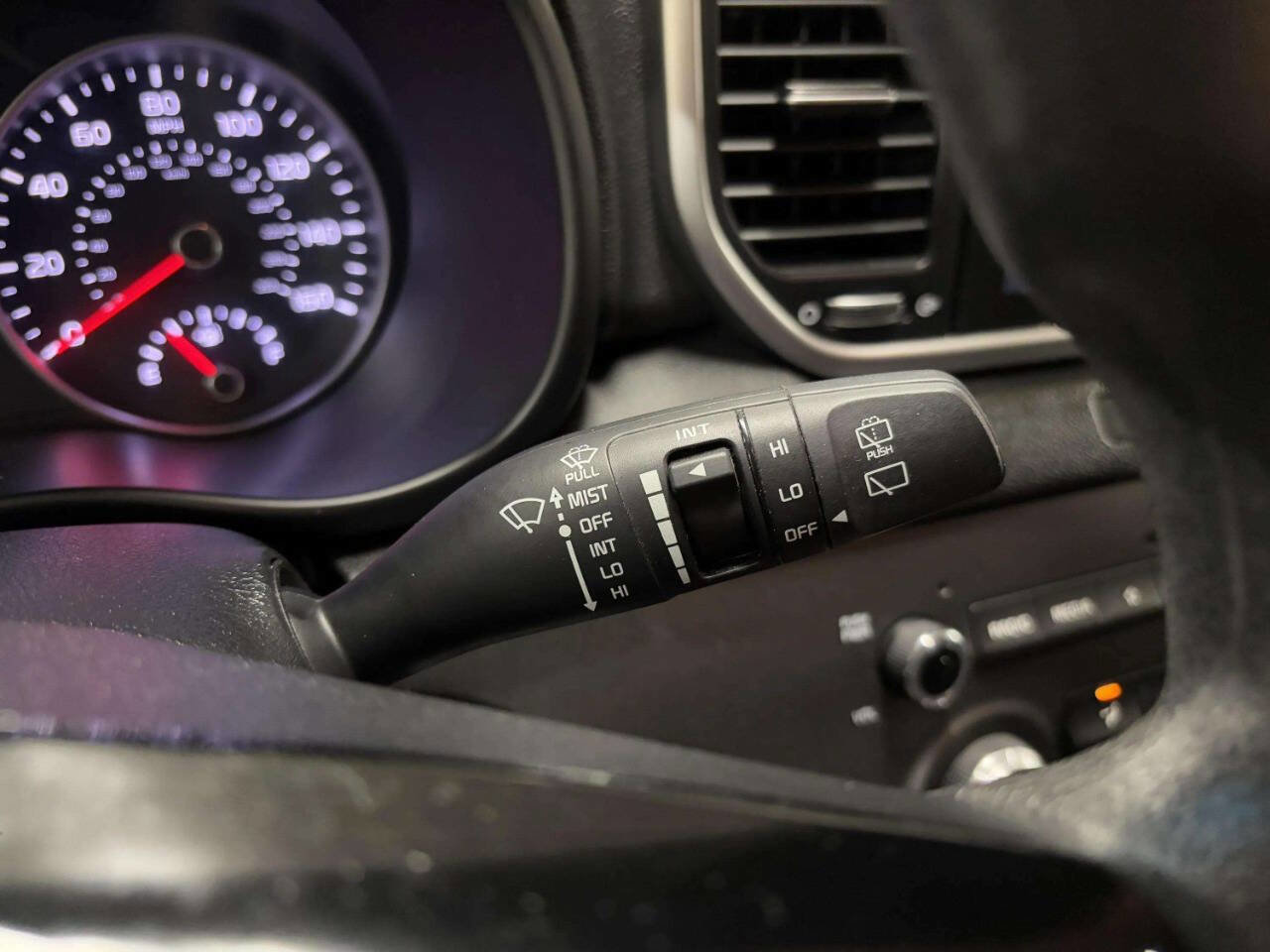 Used 2022 Kia Sportage LX image 37