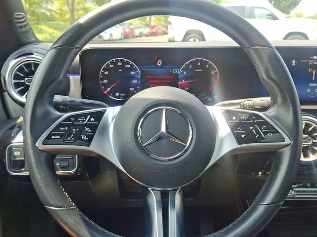Used 2025 Mercedes-Benz CLA 250 4MATIC image 15