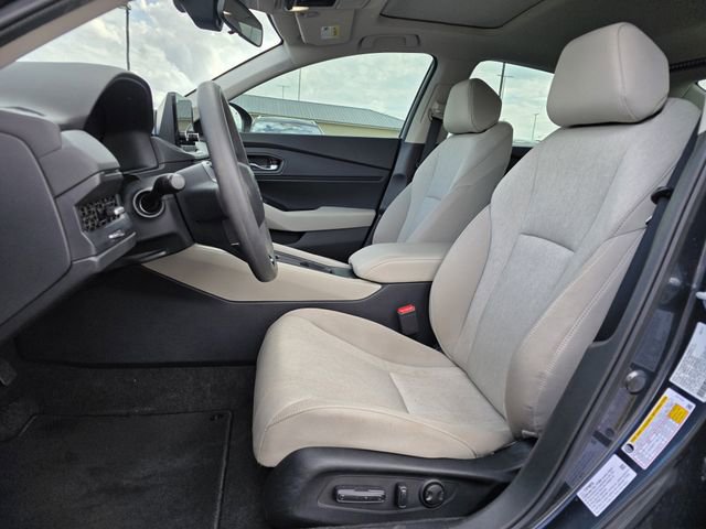 Used 2023 Honda Accord EX image 12