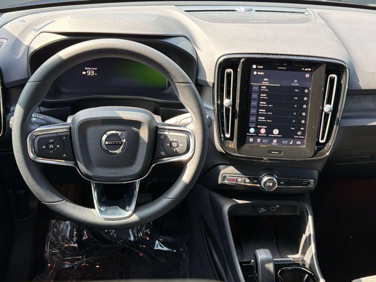 Certified 2023 Volvo C40 P8 Recharge Ultimate AWD/4WD image 27