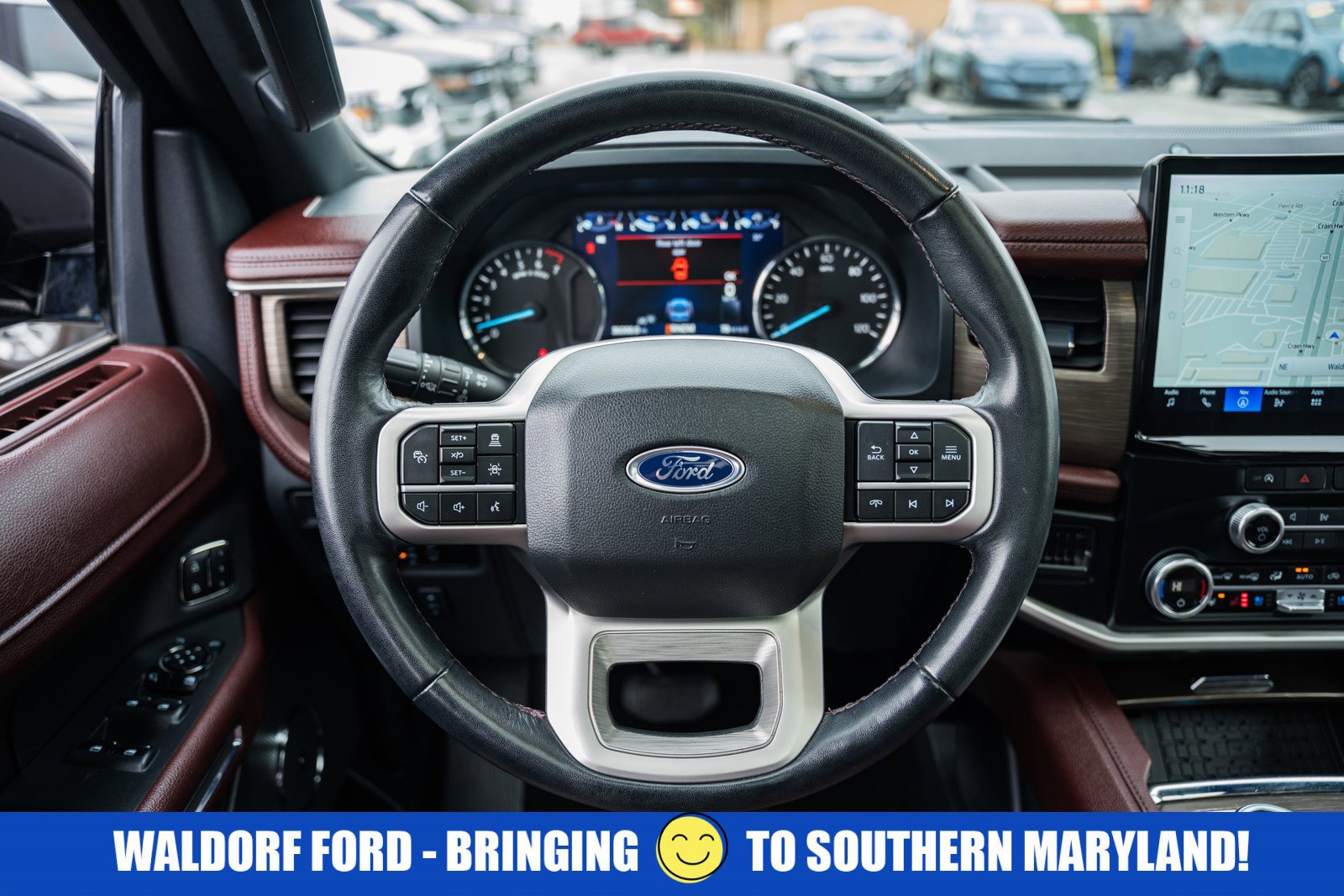 Used 2024 Ford Expedition Limited image 31