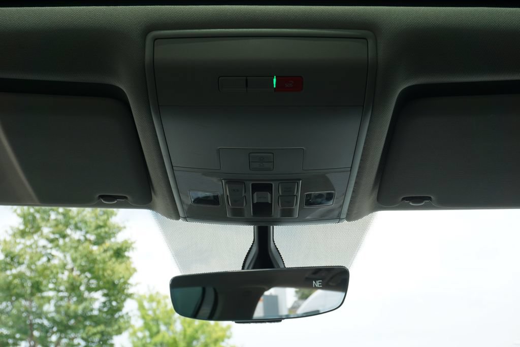 Used 2021 Volkswagen Atlas SE w/ Panoramic Sunroof Package FWD image 29