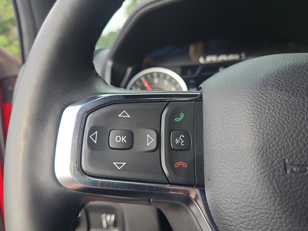 Used 2024 RAM 1500 Laramie image 32