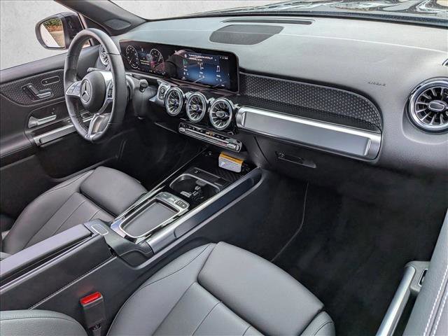 New 2025 Mercedes-Benz GLB 250 image 20