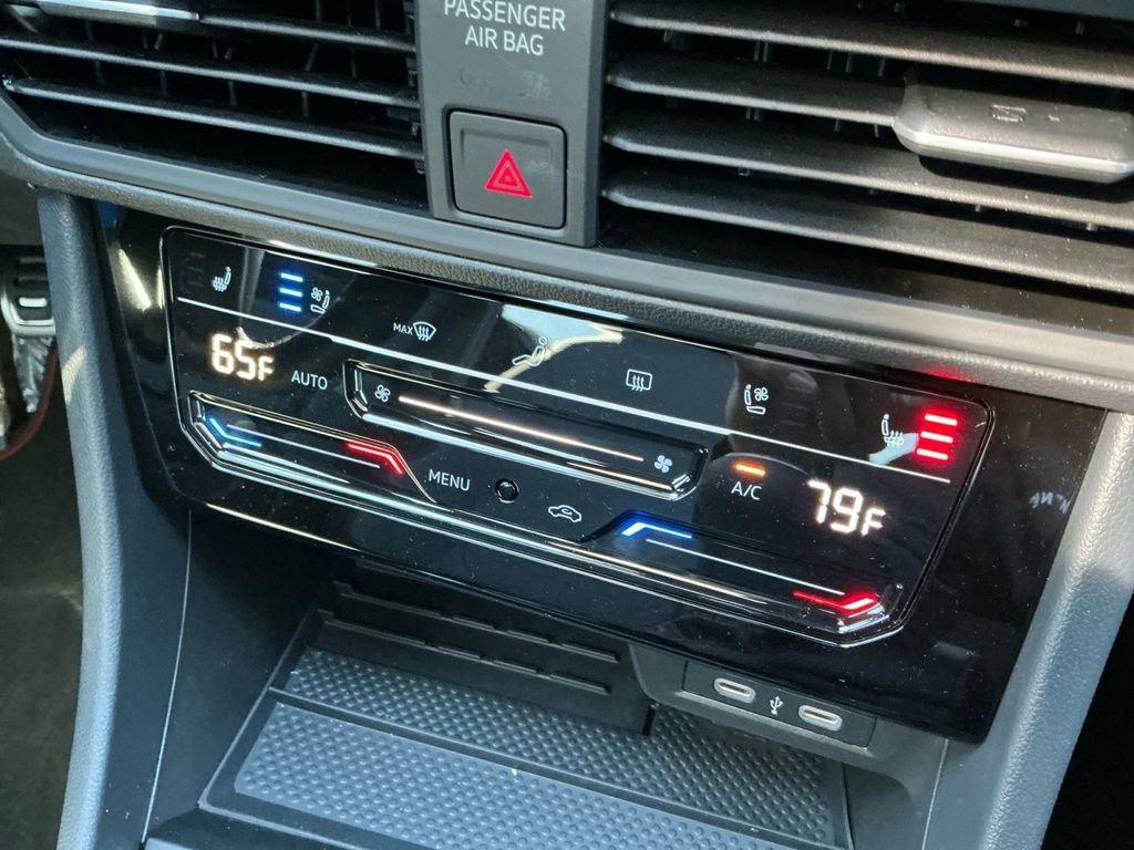New 2026 Volkswagen Jetta GLI Autobahn FWD image 17
