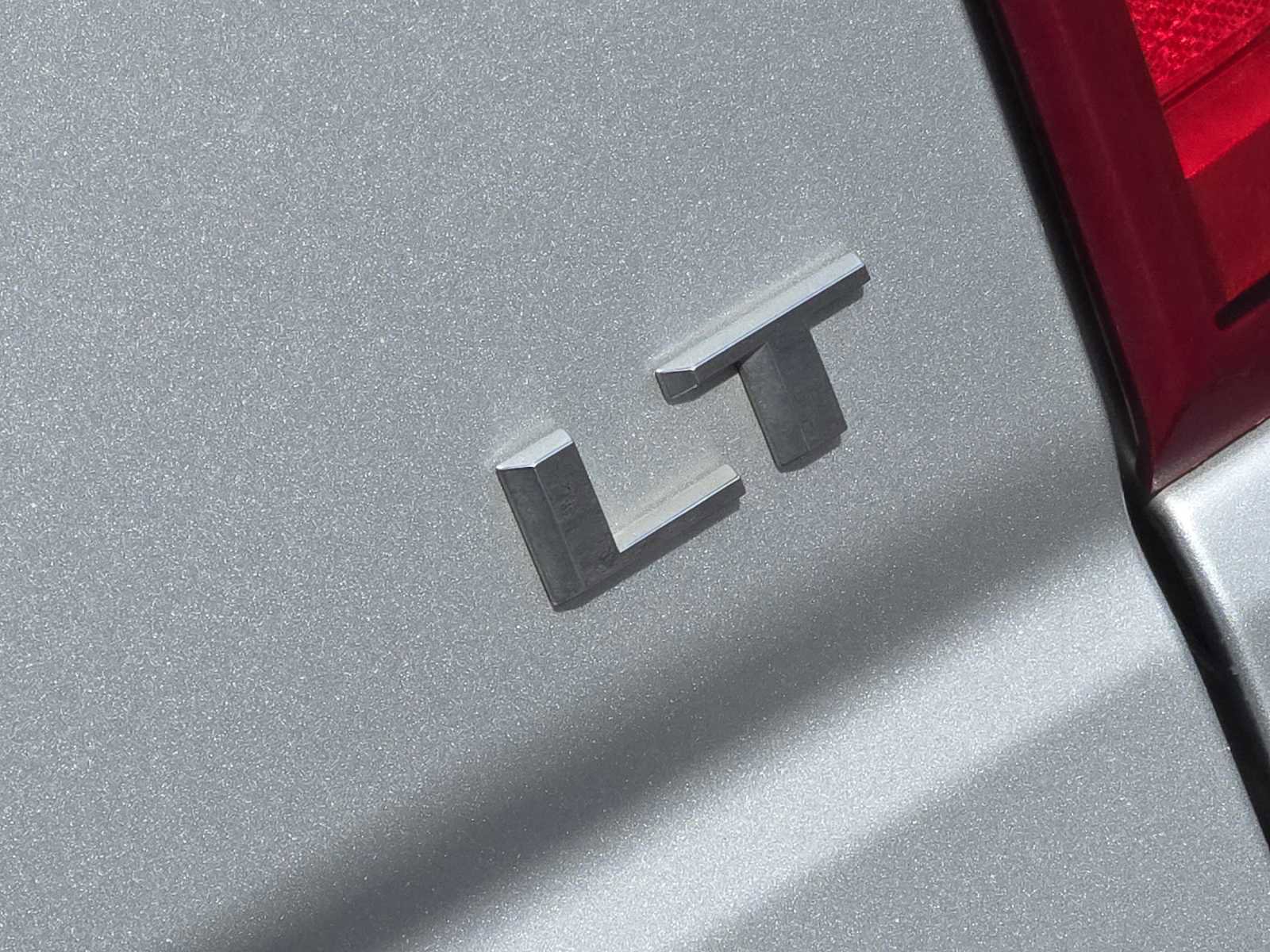 Used 2020 Chevrolet Silverado 1500 LT Trail Boss image 11