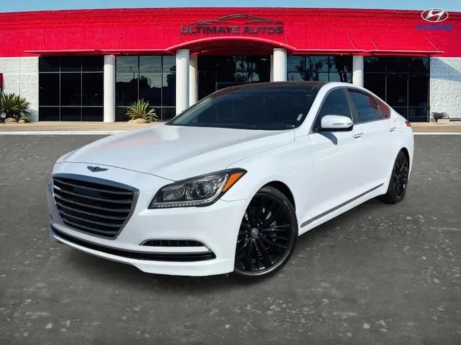 Used 2015 Hyundai Genesis 3.8 w/ Option Group 04 RWD image 2
