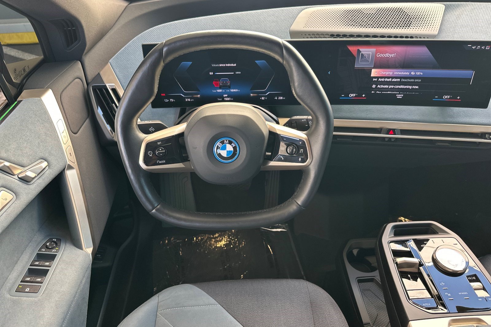Certified 2023 BMW iX xDrive50 w/ Sport Package AWD/4WD image 18