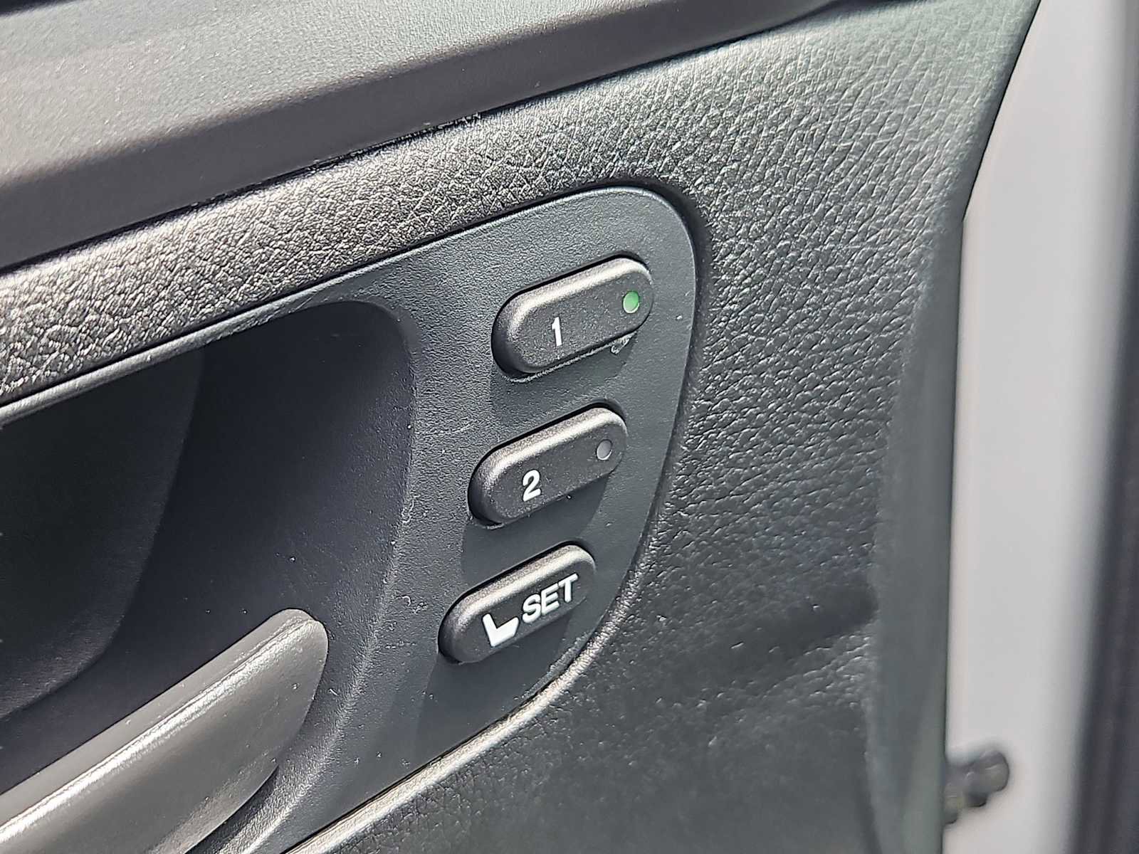 Certified 2023 Honda Passport EX-L image 18