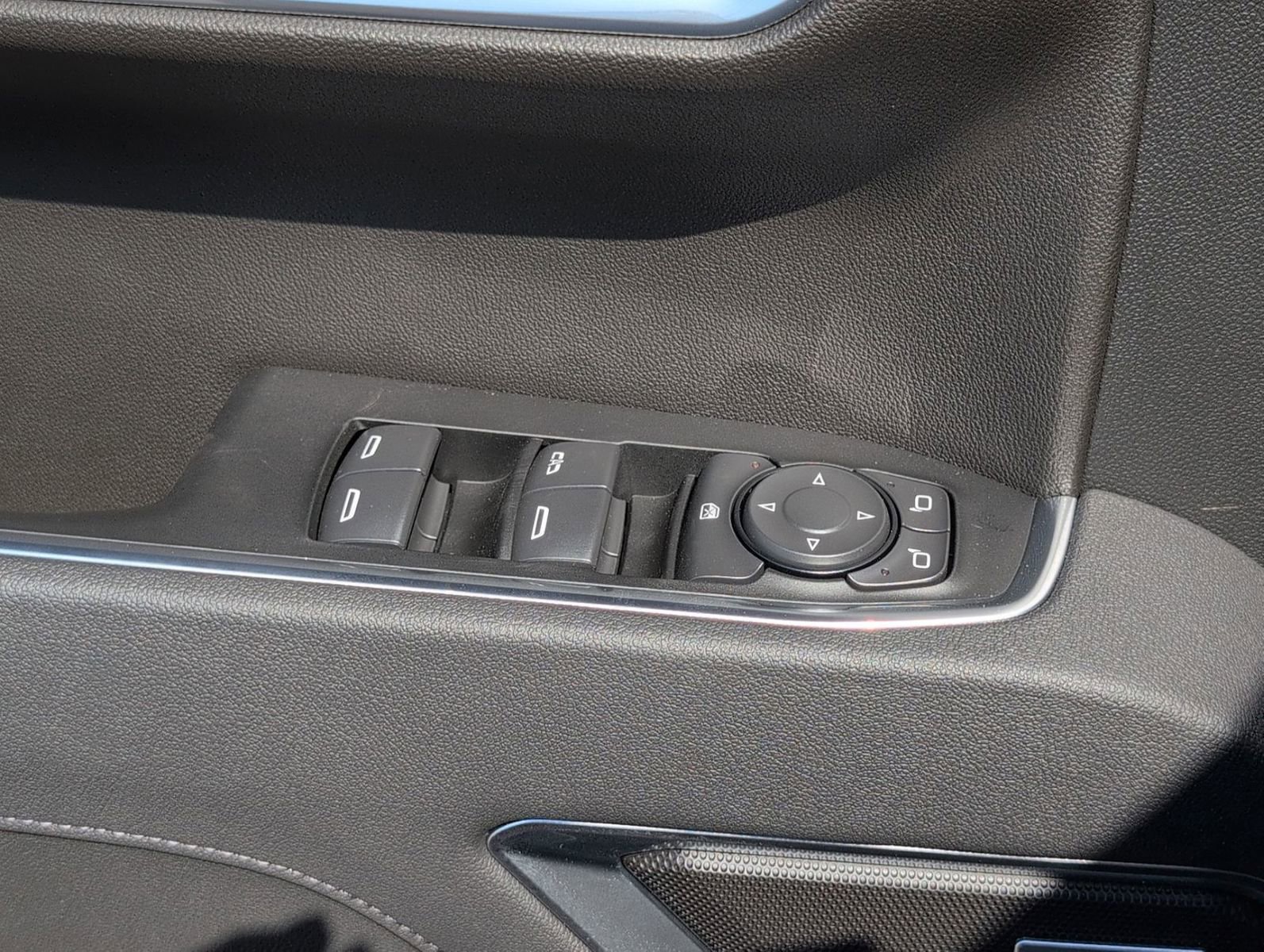 New 2026 Chevrolet Silverado 1500 RST w/ Safety Package AWD/4WD image 16