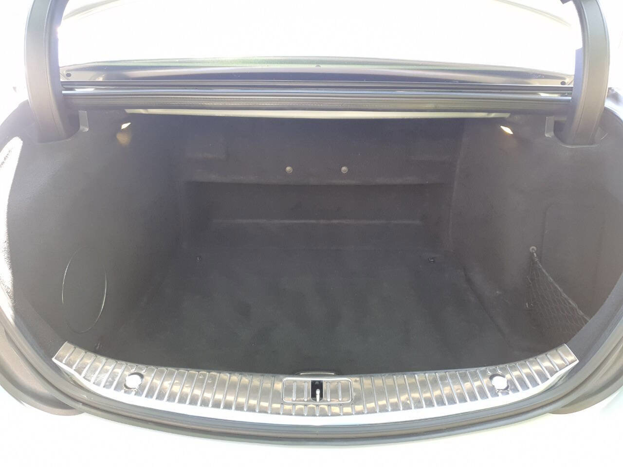 Used 2017 Mercedes-Benz S 550 4MATIC Sedan image 29