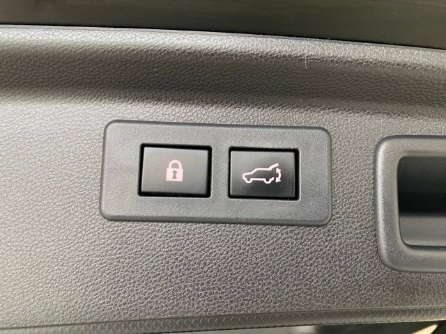 Used 2020 Subaru Forester Premium AWD/4WD image 8
