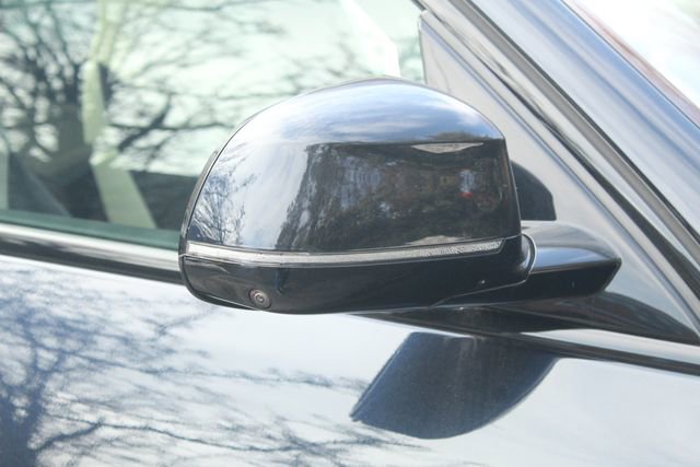 Used 2022 BMW X5 xDrive45e w/ M Sport Package image 12