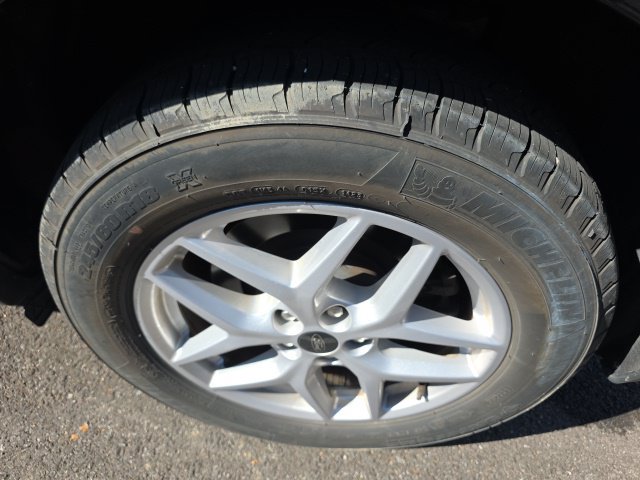 Used 2023 Ford Edge SEL w/ Convenience Package AWD/4WD image 10