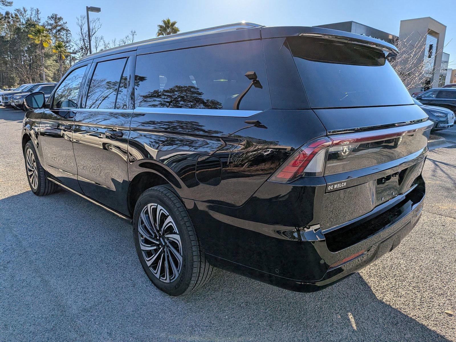 Used 2025 Lincoln Navigator L Black Label image 7