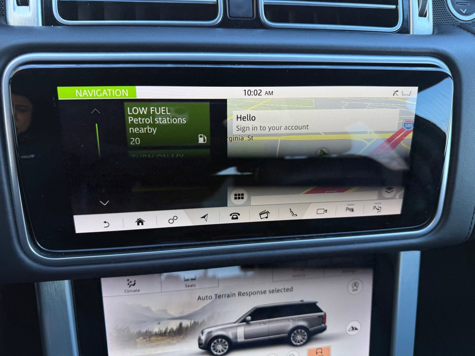 Used 2019 Land Rover Range Rover Autobiography image 18