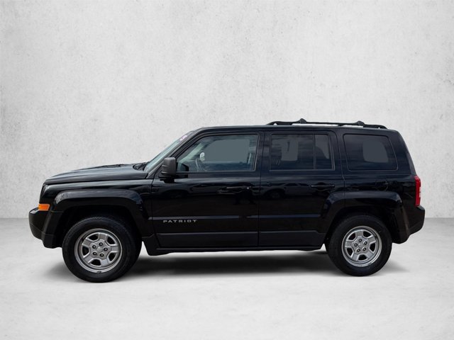 Used 2015 Jeep Patriot Sport w/ Power Value Group FWD image 9
