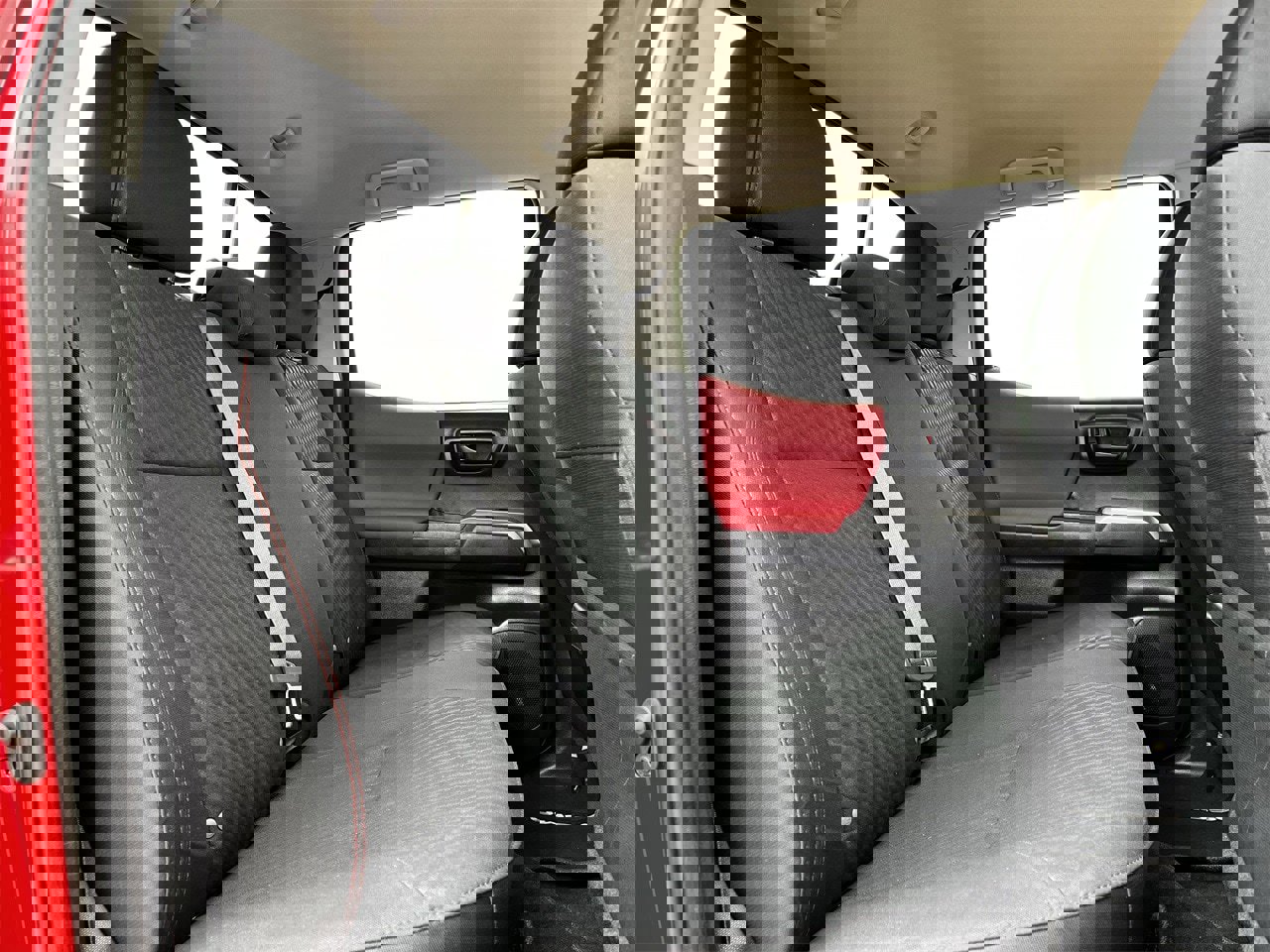 Used 2022 Toyota Tacoma SR5 image 26