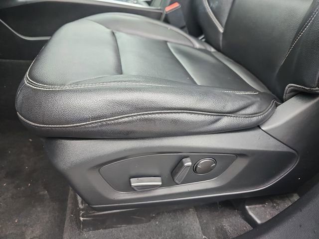 Used 2021 Ford Explorer XLT w/ Equipment Group 202A image 20