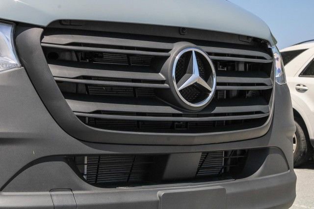 New 2025 Mercedes-Benz Sprinter 2500 image 5
