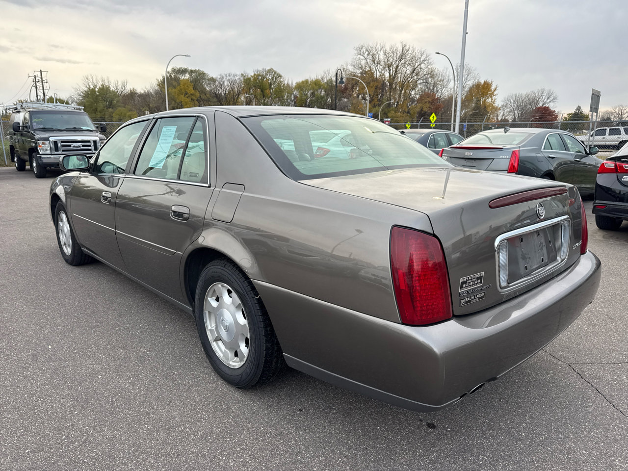 Used 2002 Cadillac De Ville Sedan image 7