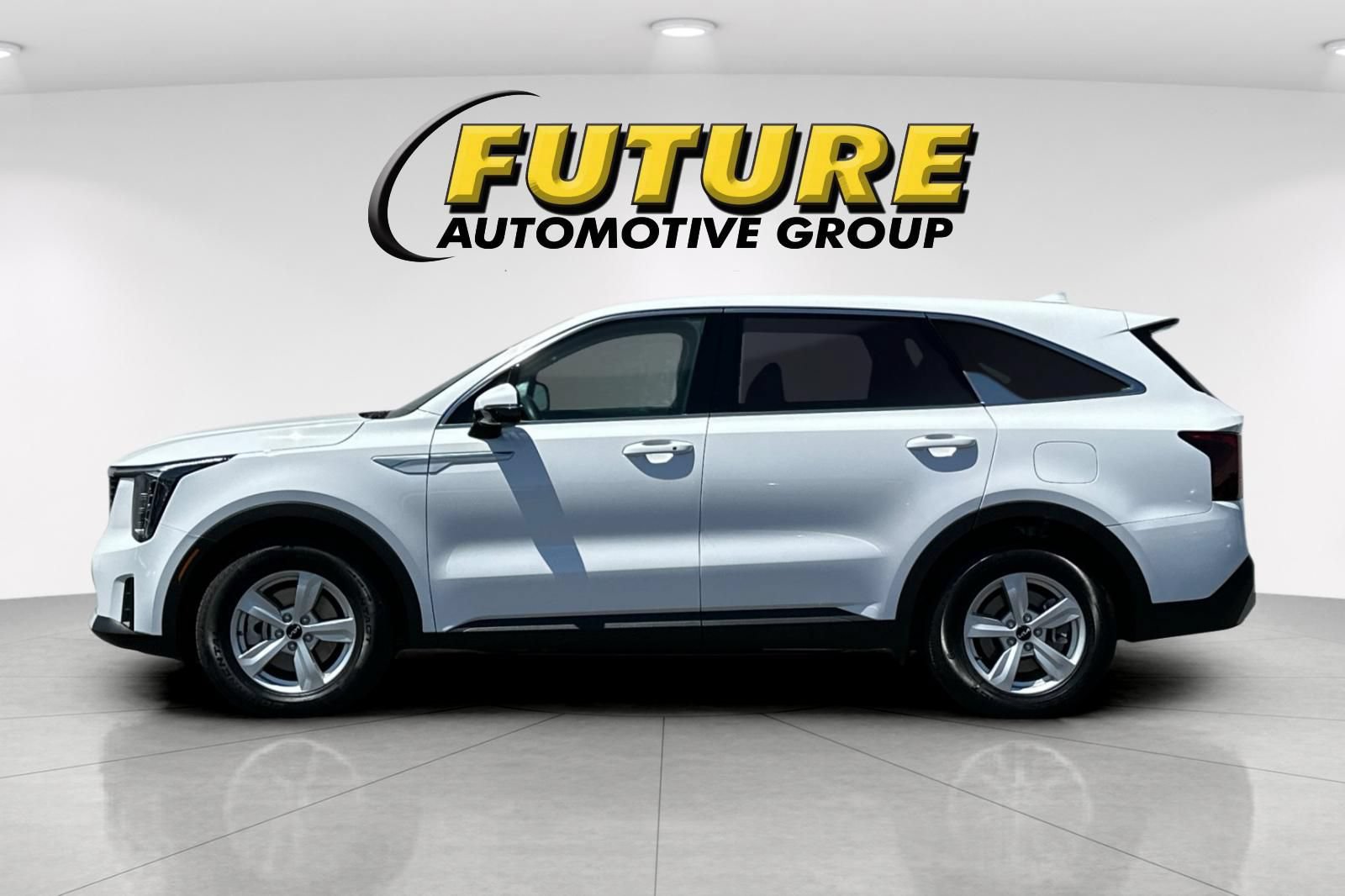 Used 2026 Kia Sorento LX FWD image 7