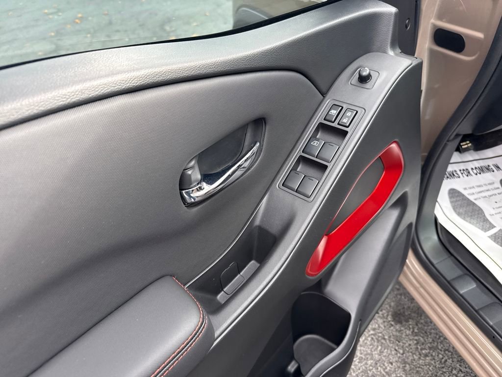 Used 2024 Nissan Frontier PRO-4X w/ Off-Road Protection Package image 10