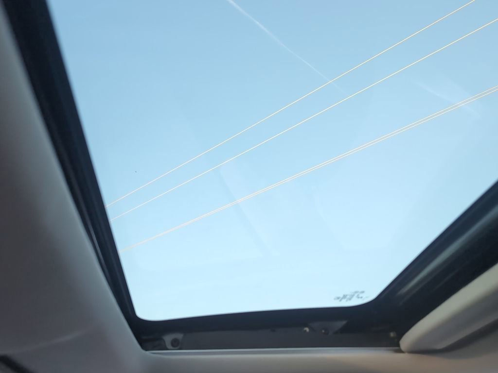 Used 2025 Honda CR-V EX image 30