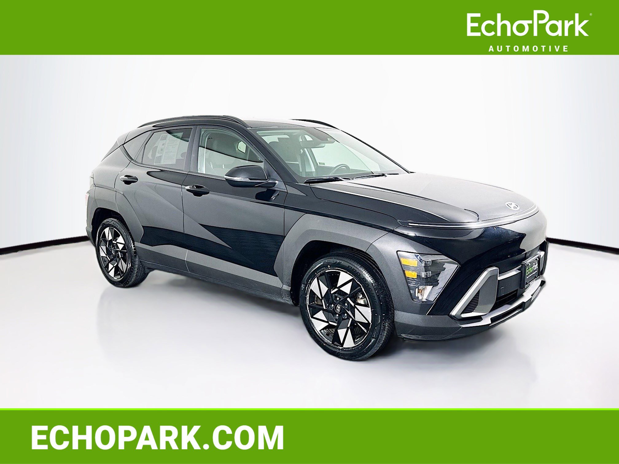 Used 2025 Hyundai Kona SEL image 1