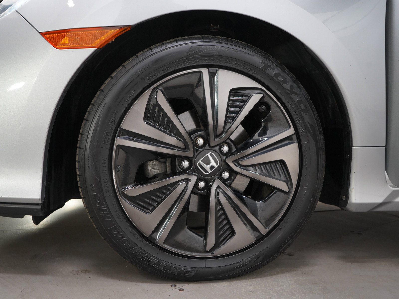 Used 2019 Honda Civic EX image 27